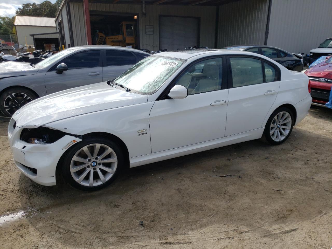 Bmw 328 xi (2011)