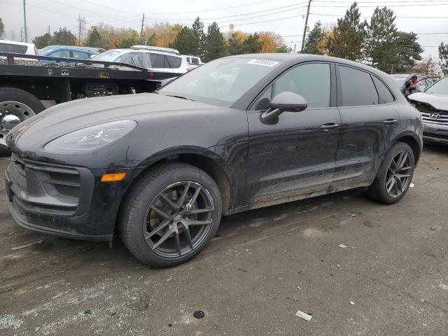 Porsche Macan base (2023)