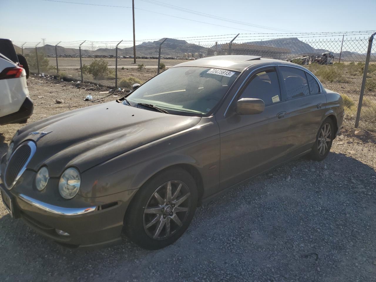 Jaguar S type (2001)