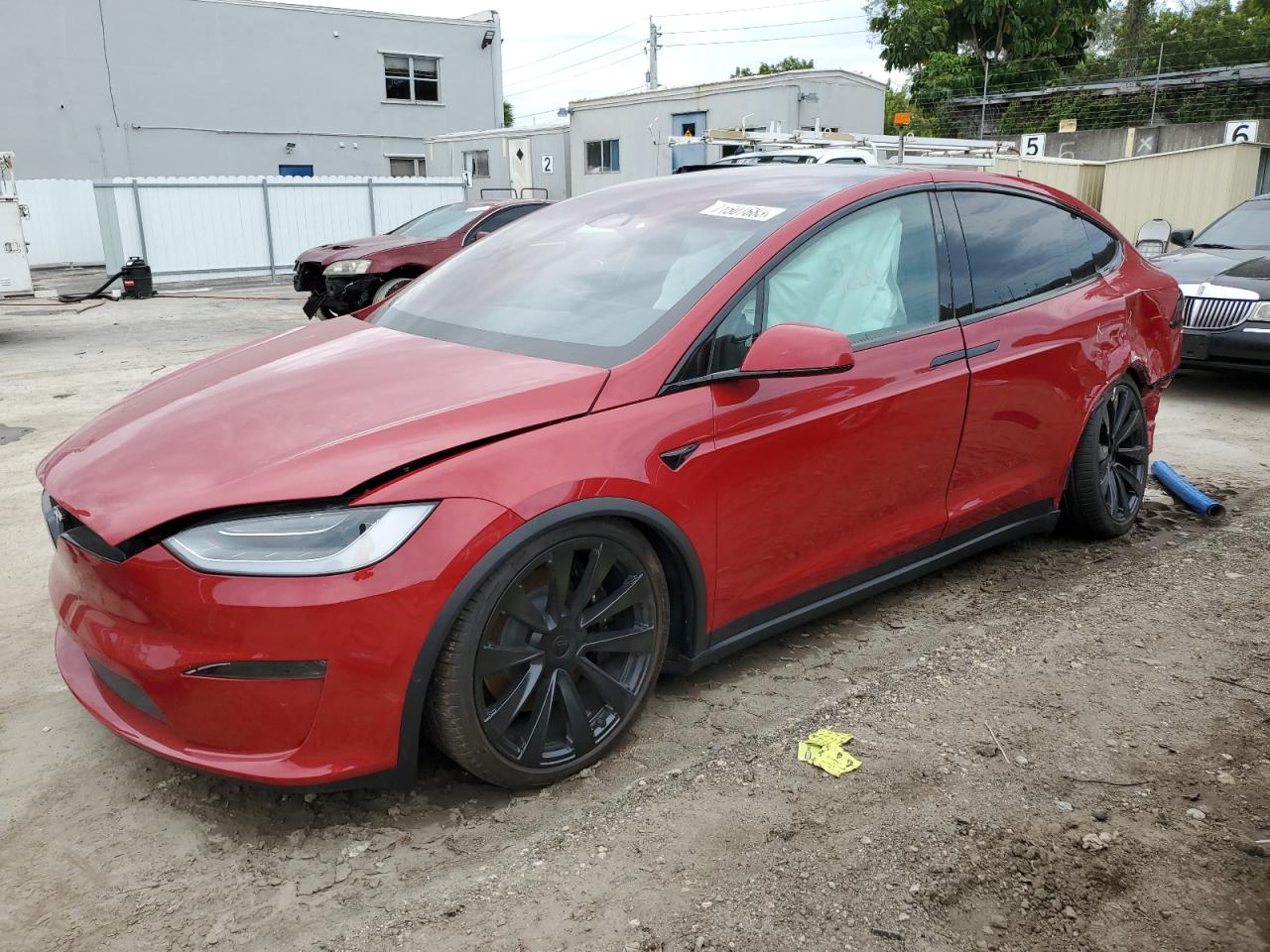 Tesla Model x (2023)