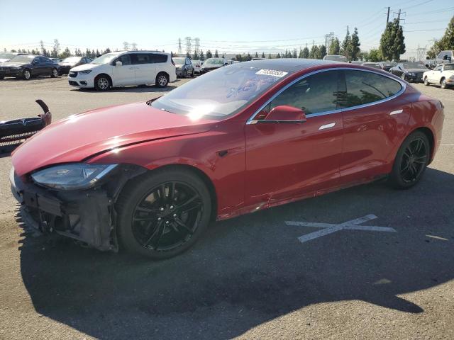 Tesla Model s (2015)