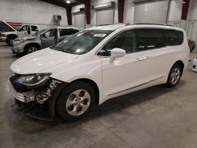 Chrysler Pacifica (2017)