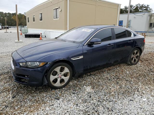 Jaguar Xe (2017)