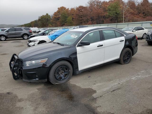 Ford Taurus (2015)
