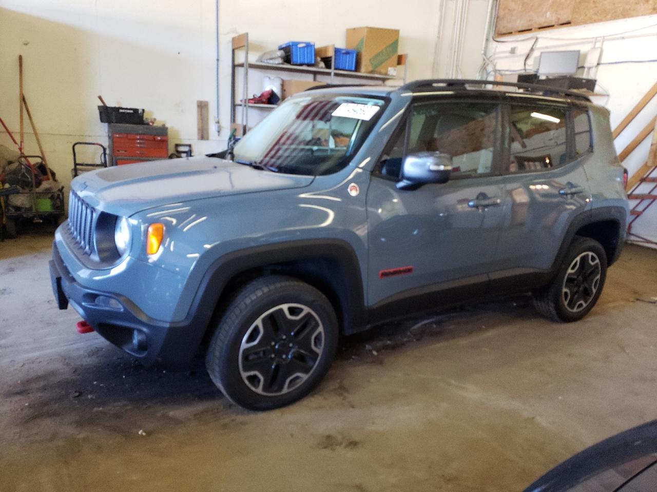 Jeep Renegade t (2016)