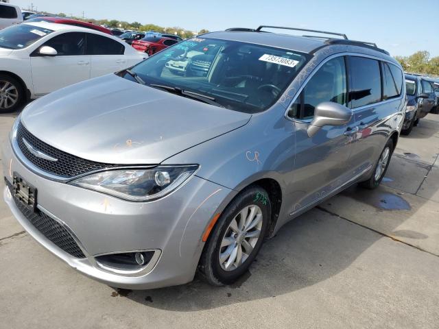 Chrysler Pacifica (2017)