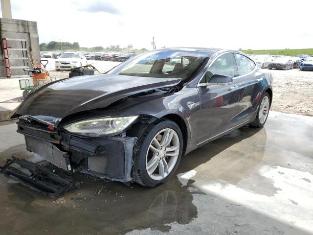 Tesla Model s (2015)