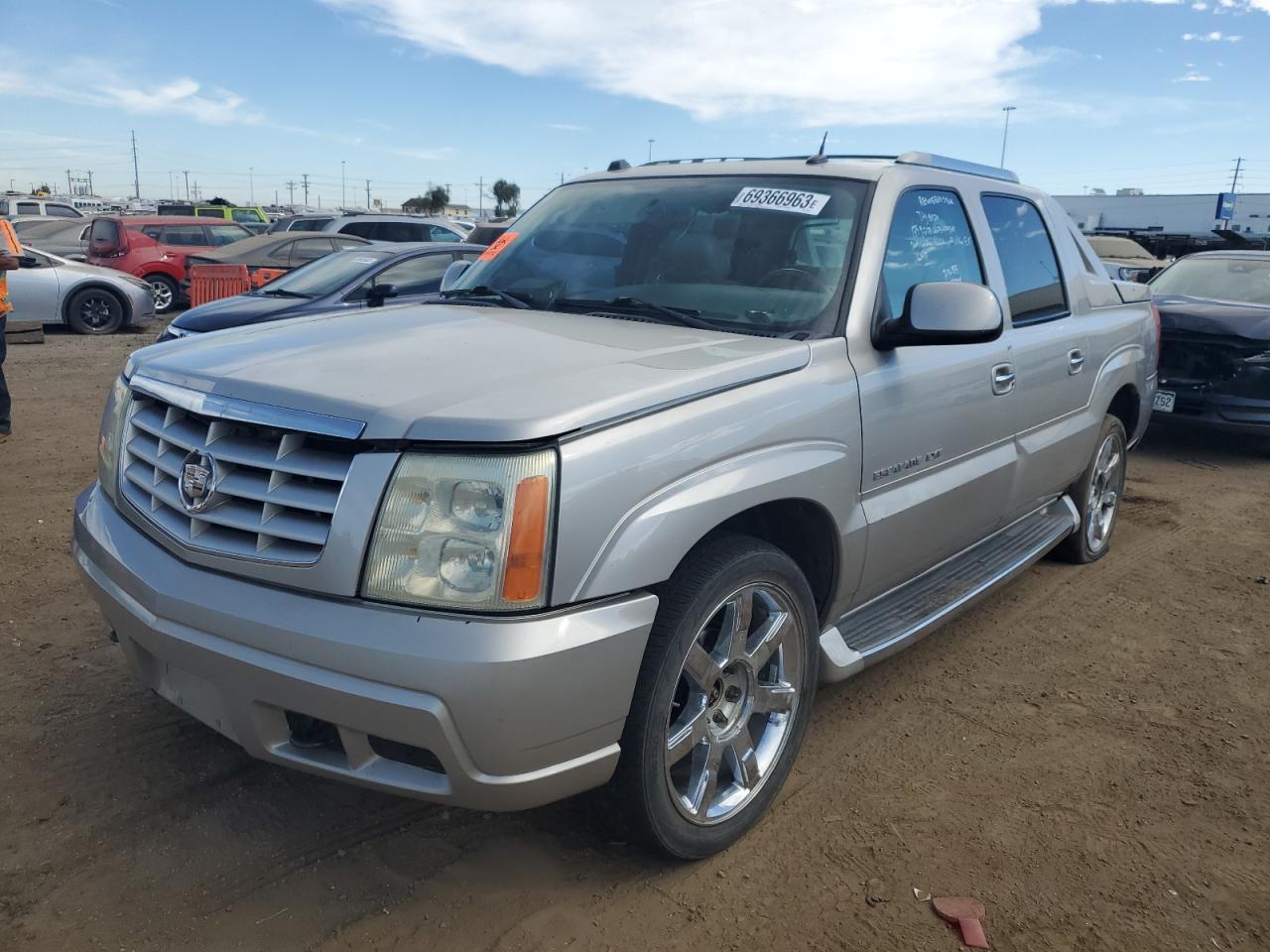 Cadillac Escalade (2004)