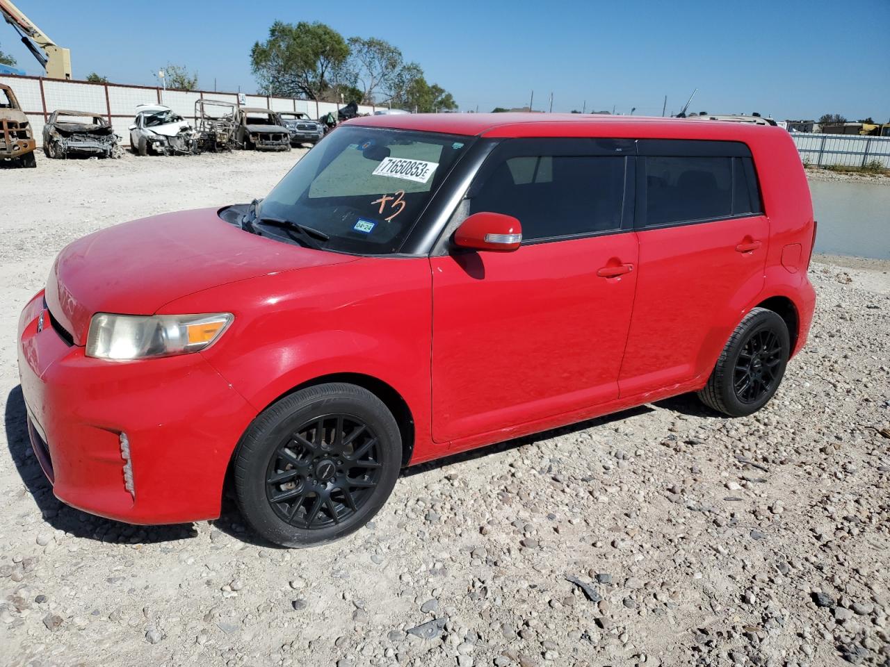 Toyota Scion xb (2013)