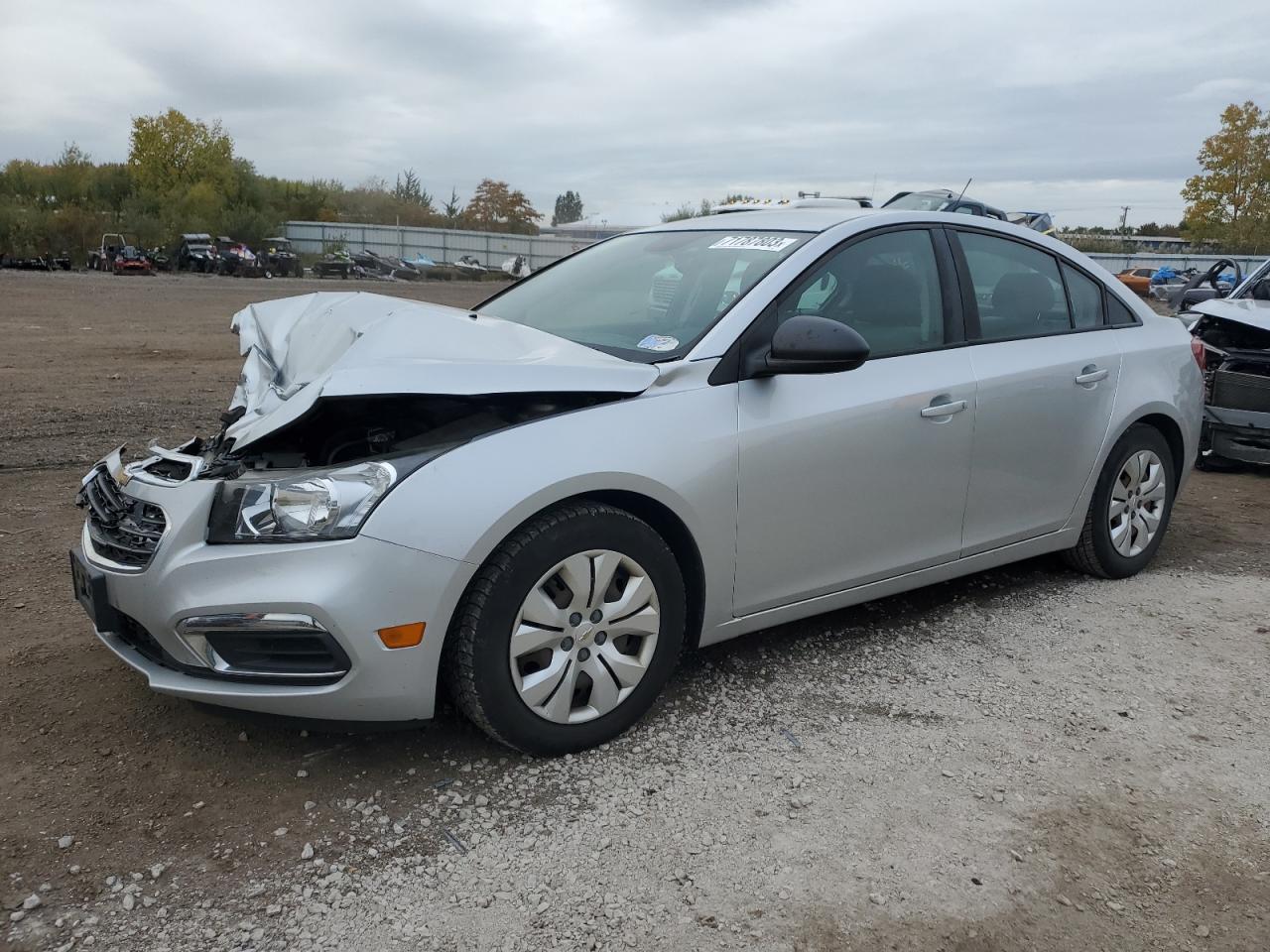 Chevrolet Cruze ls (2015)