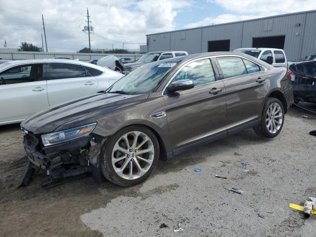 Ford Taurus (2015)