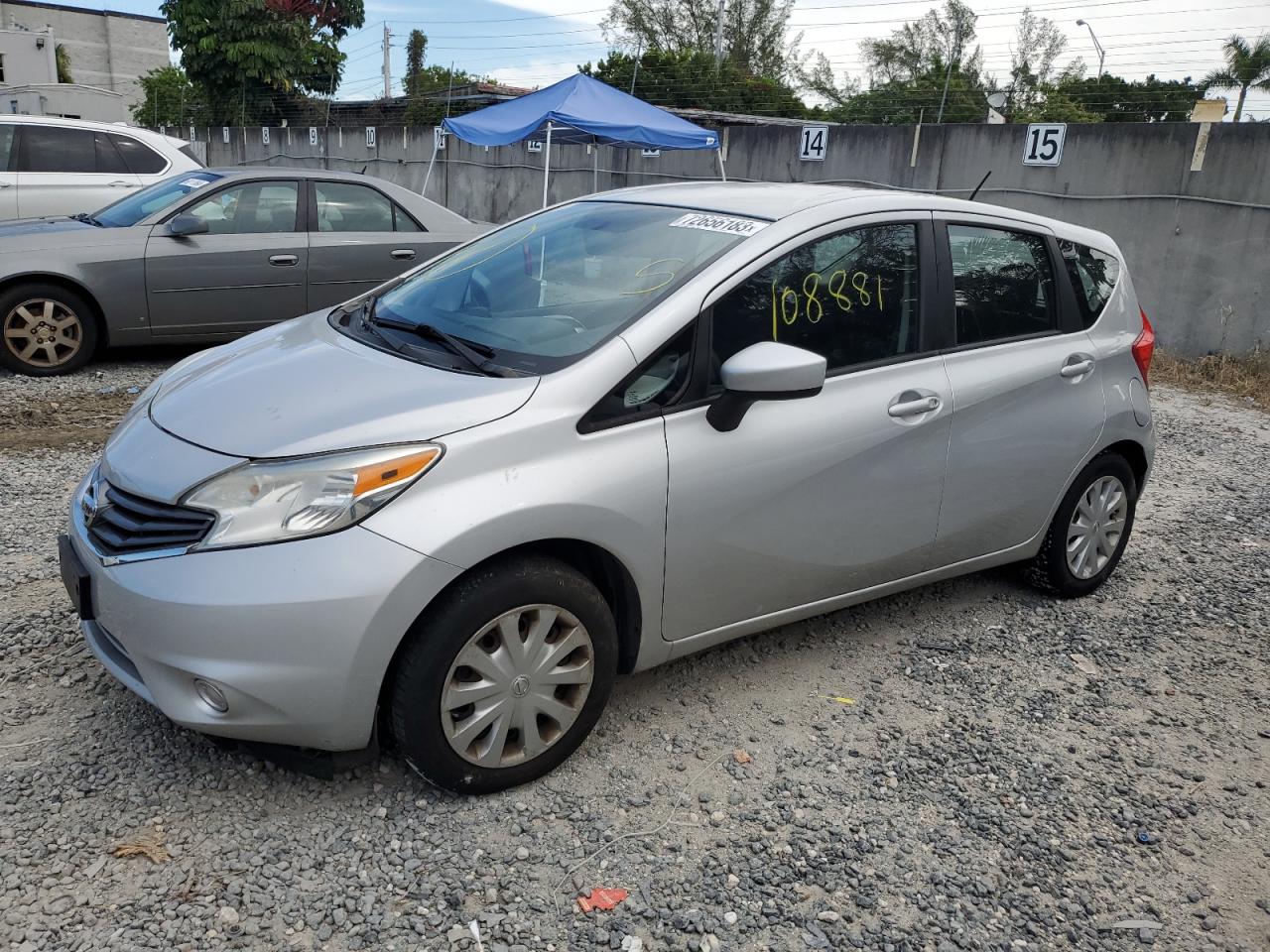 Nissan Versa note (2015)