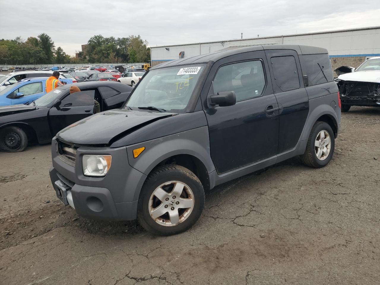 Honda Element (2003)