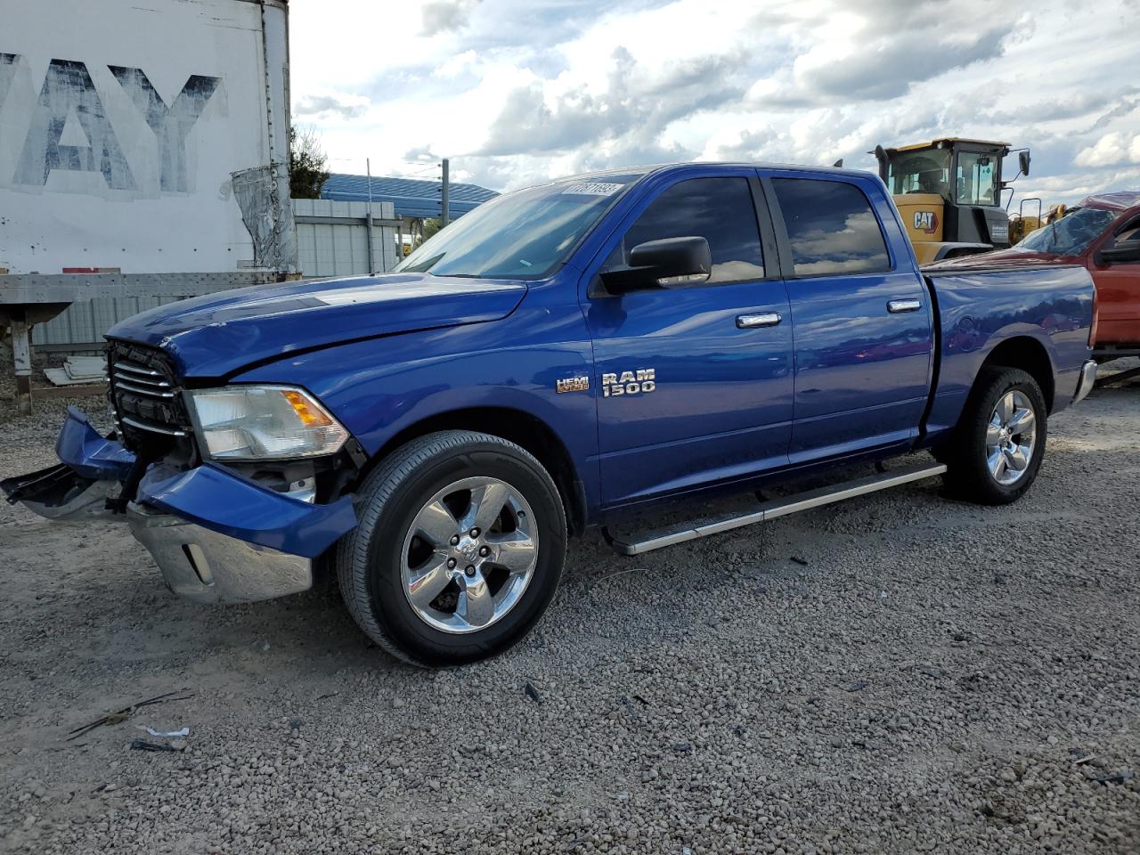 Ram 1500 slt (2015)