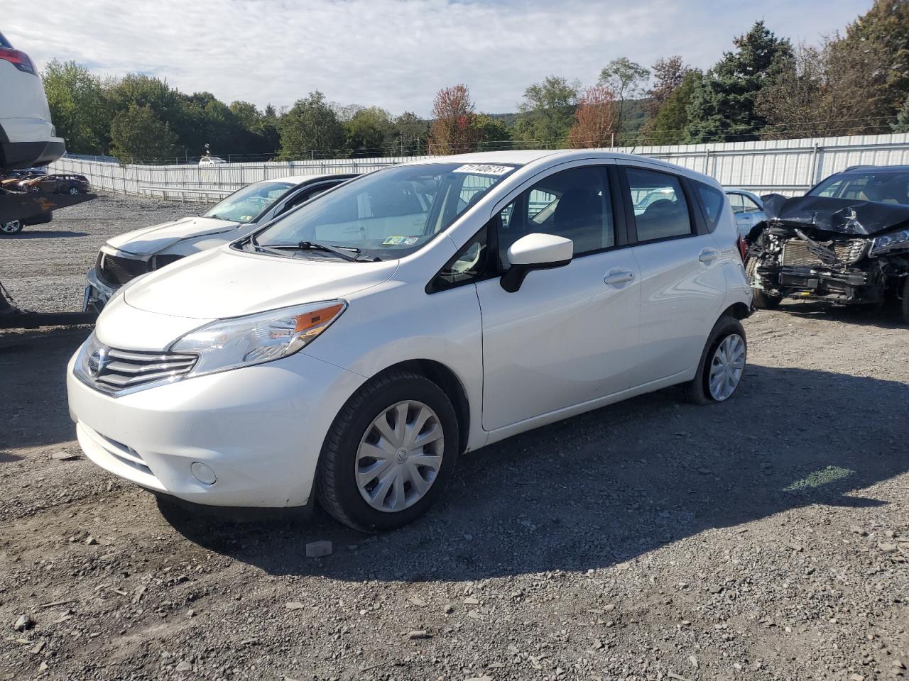 Nissan Versa note (2015)