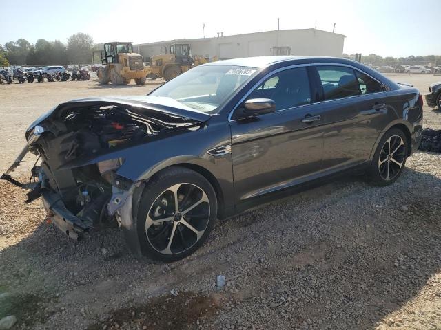 Ford Taurus (2015)