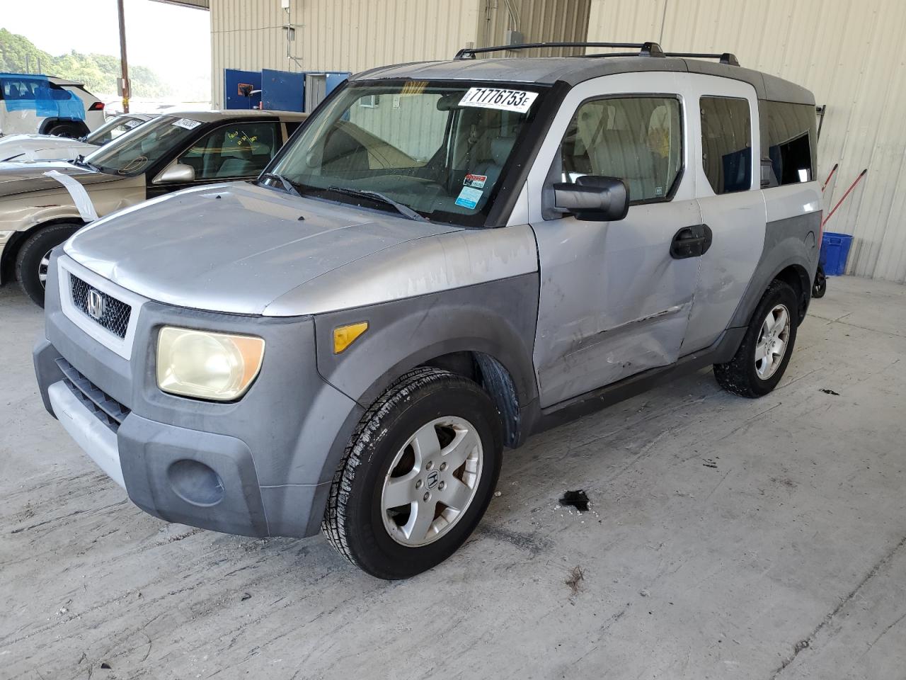 Honda Element ex (2004)
