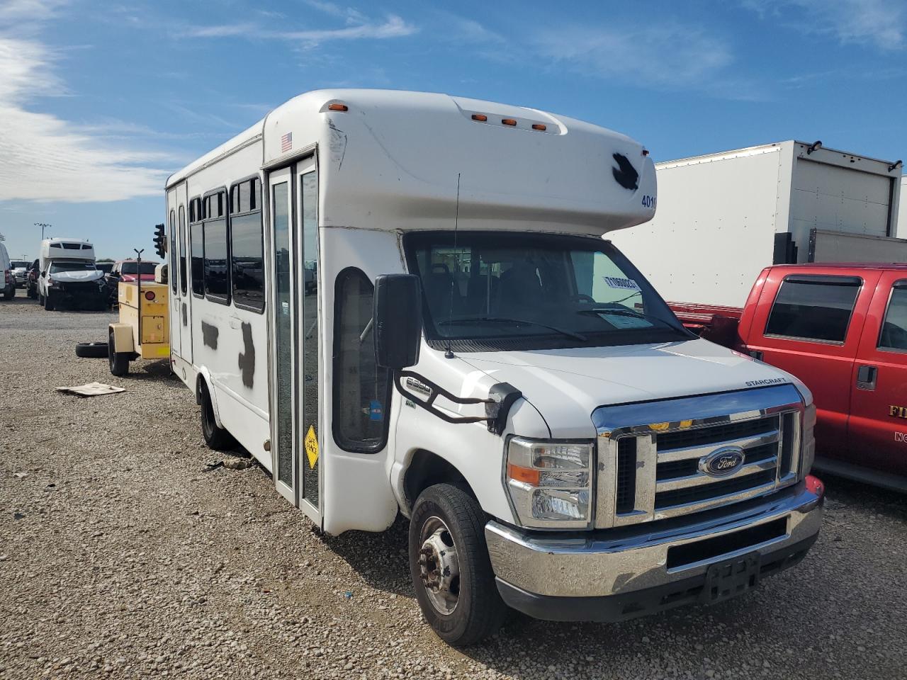 Ford Econoline (2016)