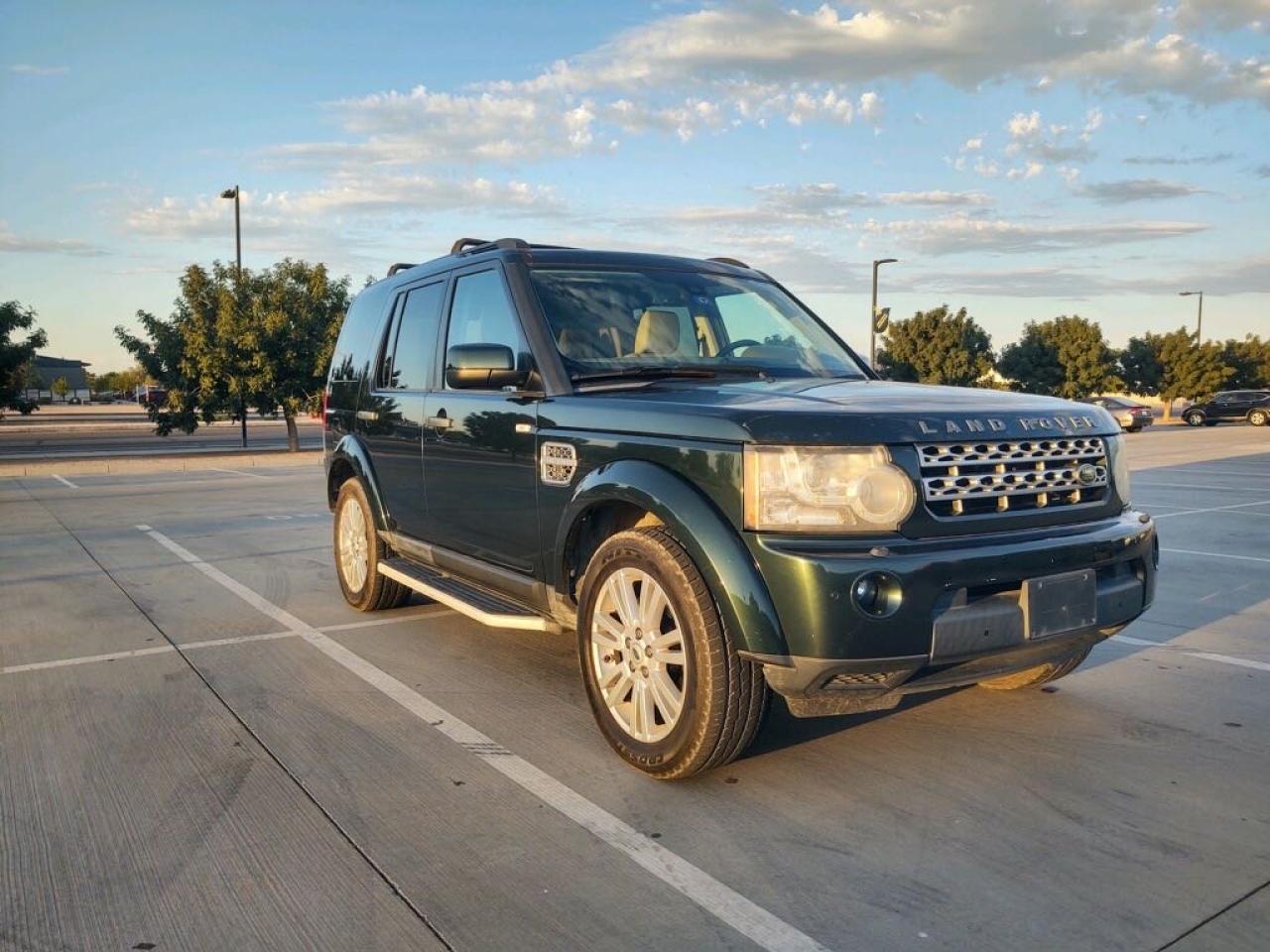 Land-rover Lr4 hse pl (2010)