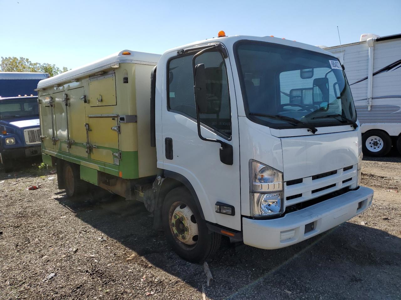 Isuzu Trooper (2014)