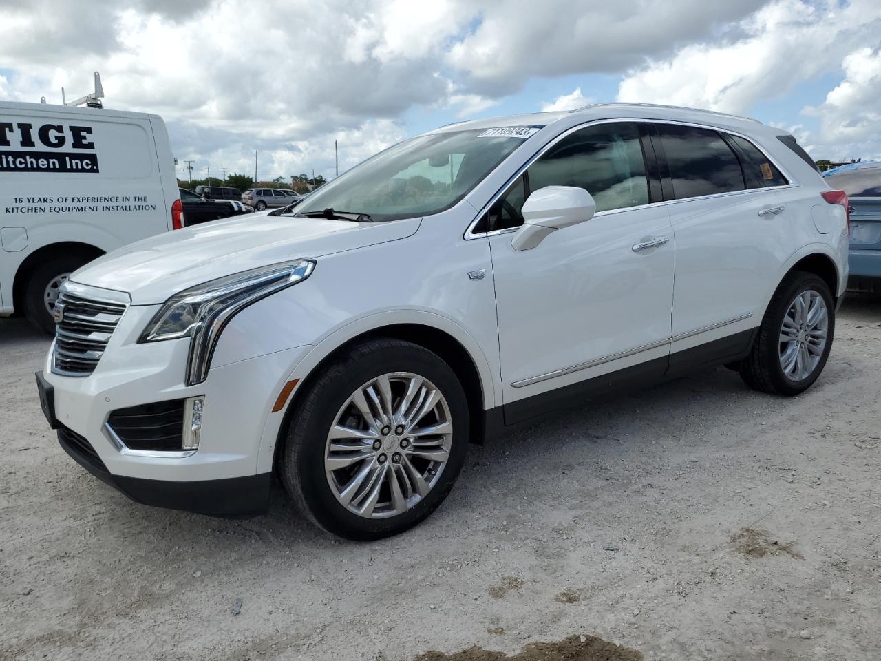 Cadillac Xt5 premiu (2017)