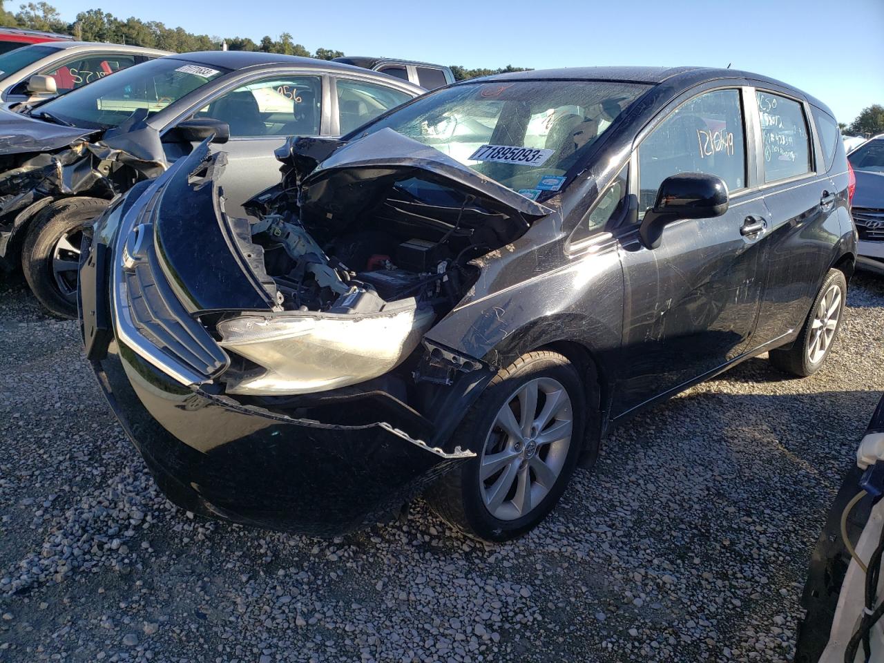 Nissan Versa note (2014)