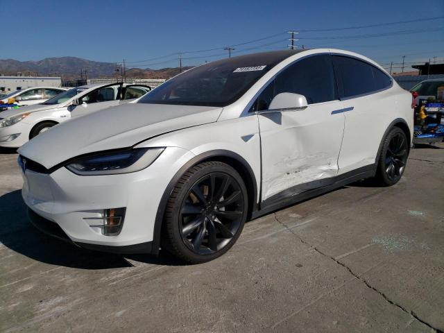 Tesla Model x (2016)
