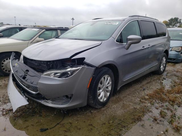 Chrysler Pacifica (2017)