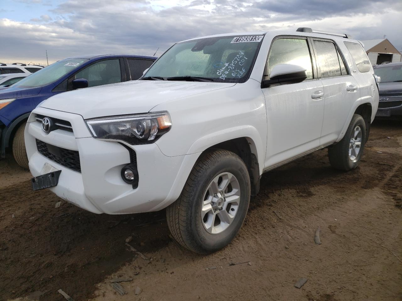 Toyota 4runner sr (2022)