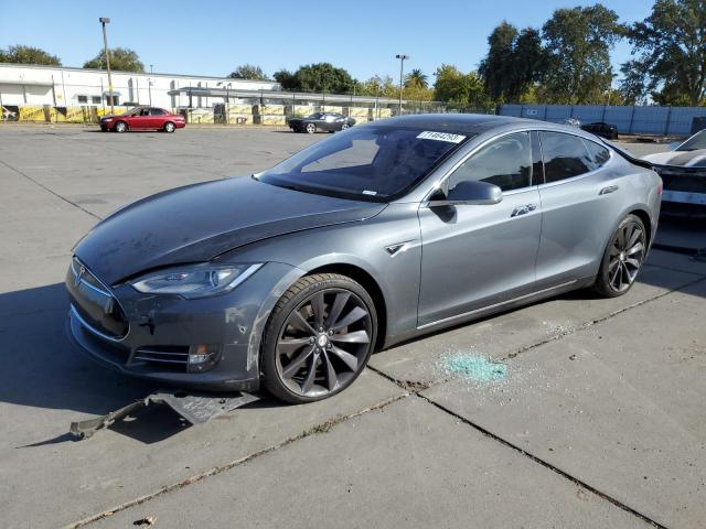 Tesla Model s (2012)
