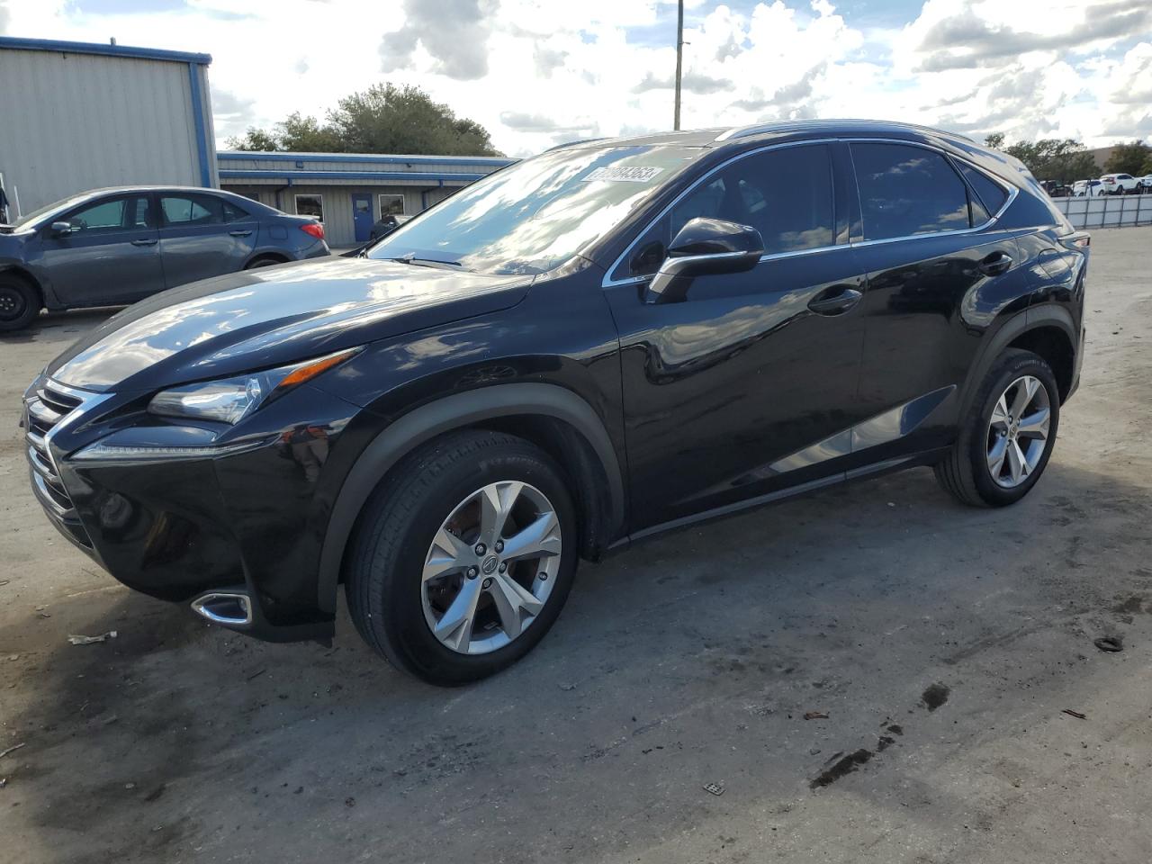 Lexus Nx 200t ba (2017)