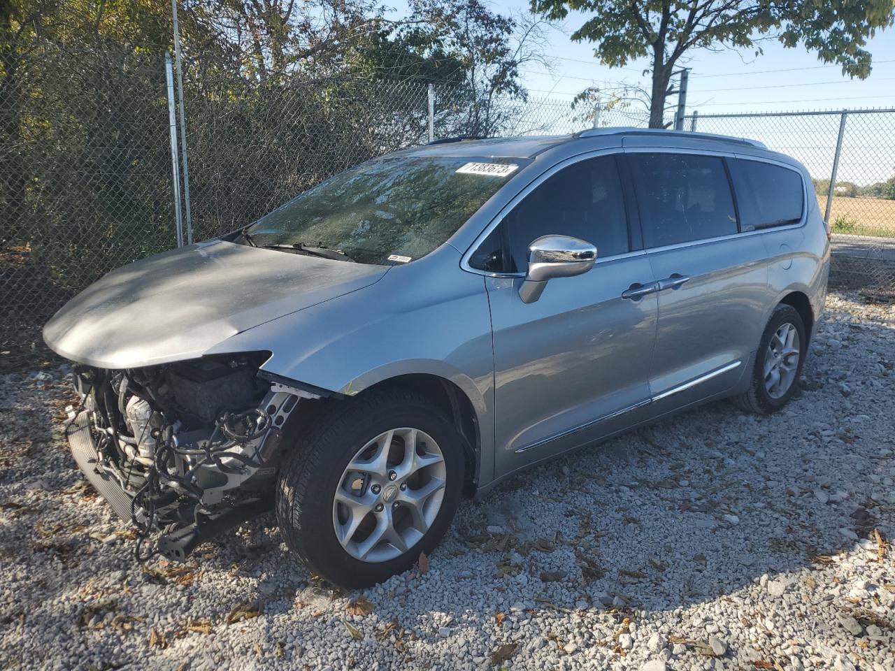 Chrysler Pacifica (2020)