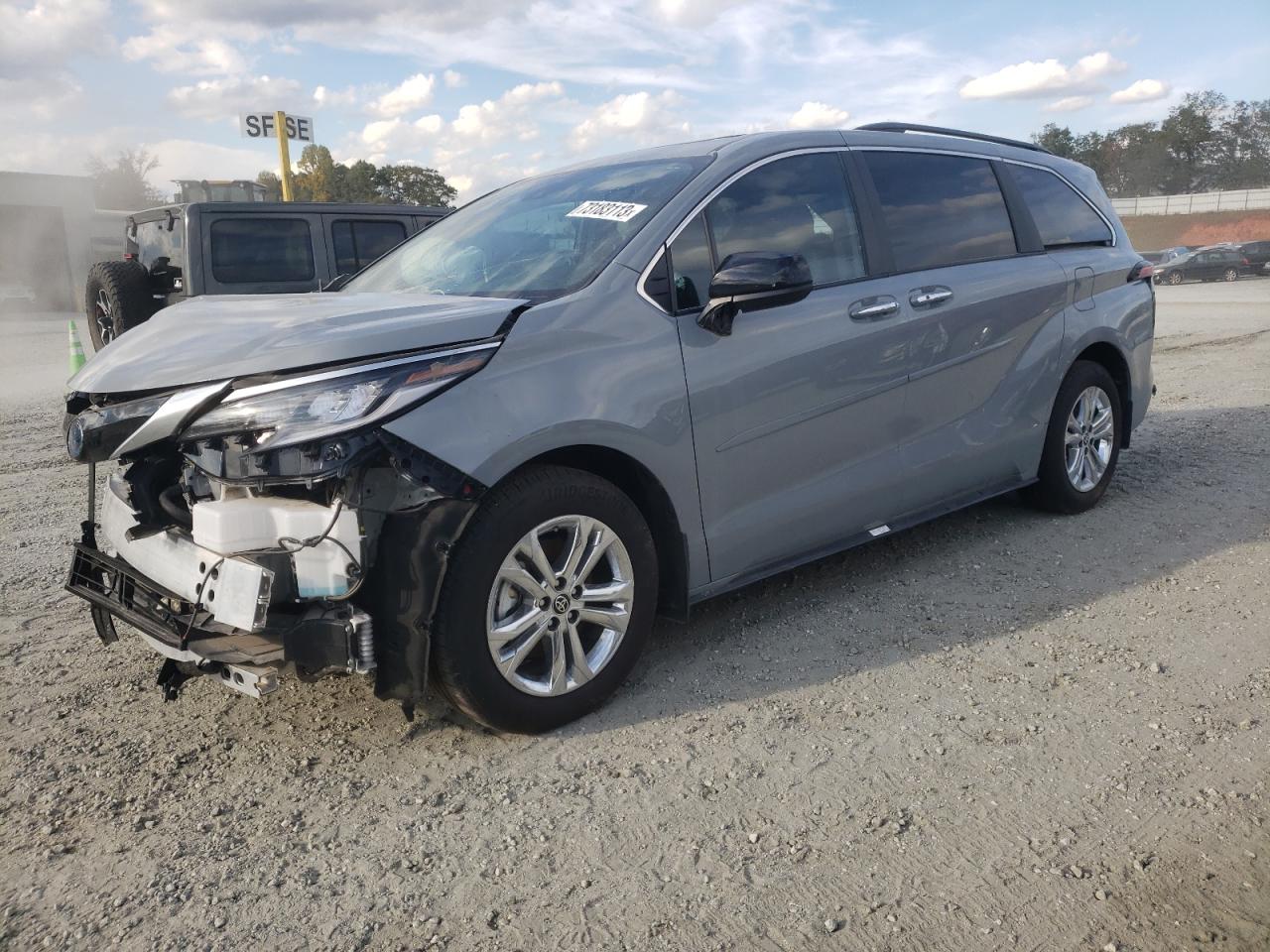 Toyota Sienna xse (2023)