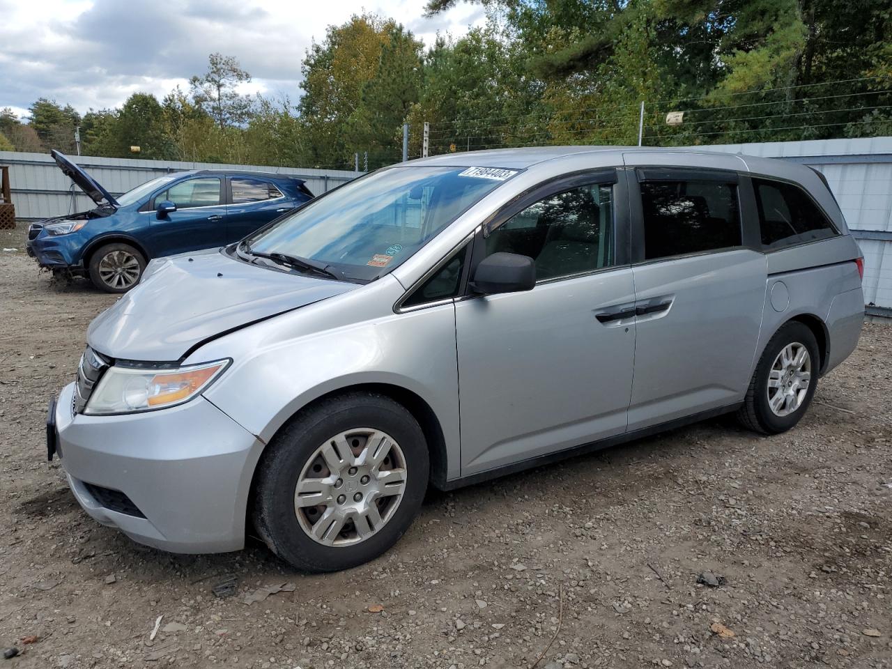 Honda Odyssey lx (2013)