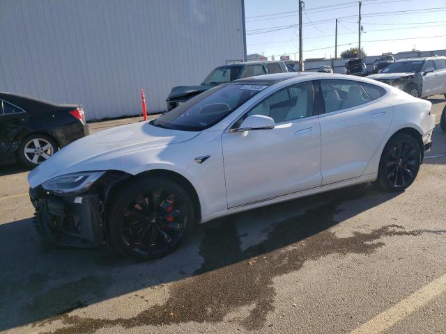 Tesla Model s (2018)