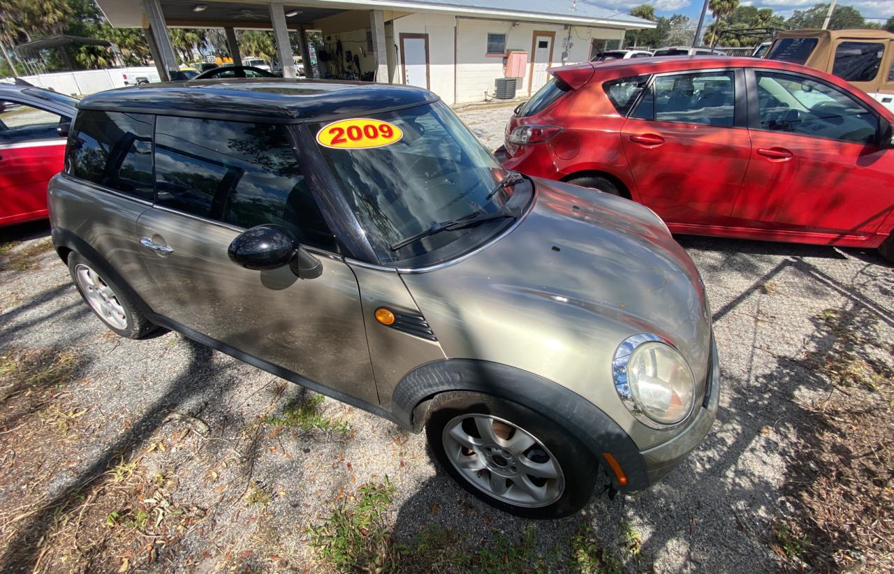 Mini Cooper (2009)