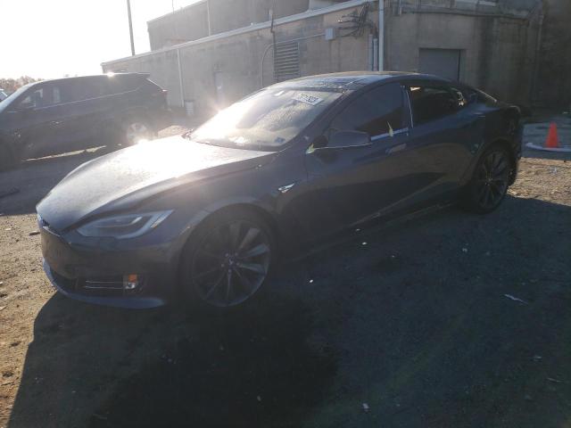 Tesla Model s (2016)
