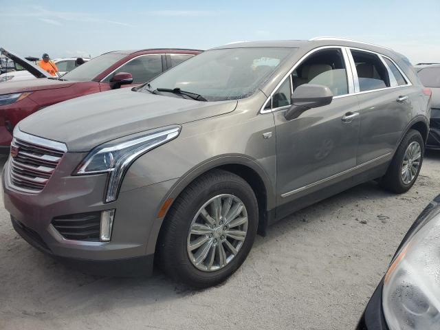 Cadillac Xt5 luxury (2017)