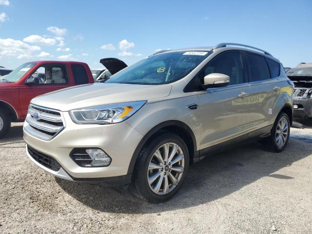 Ford Escape tit (2017)