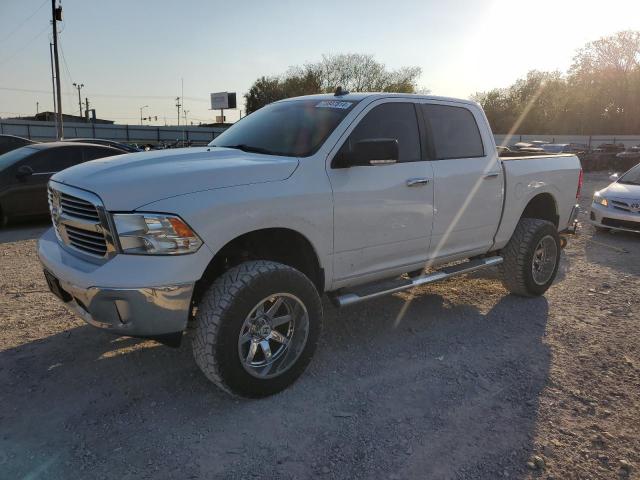 Ram 1500 slt (2017)
