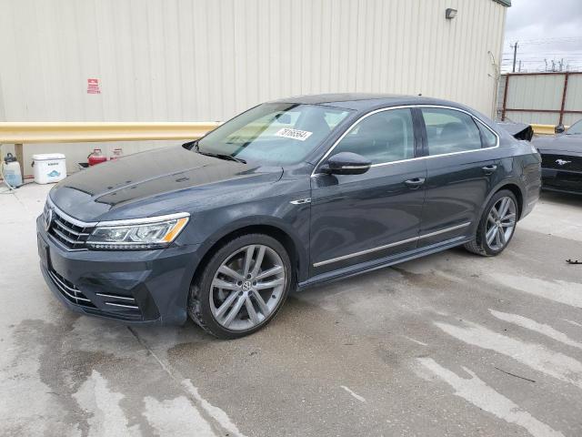 Volkswagen Passat r-l (2017)