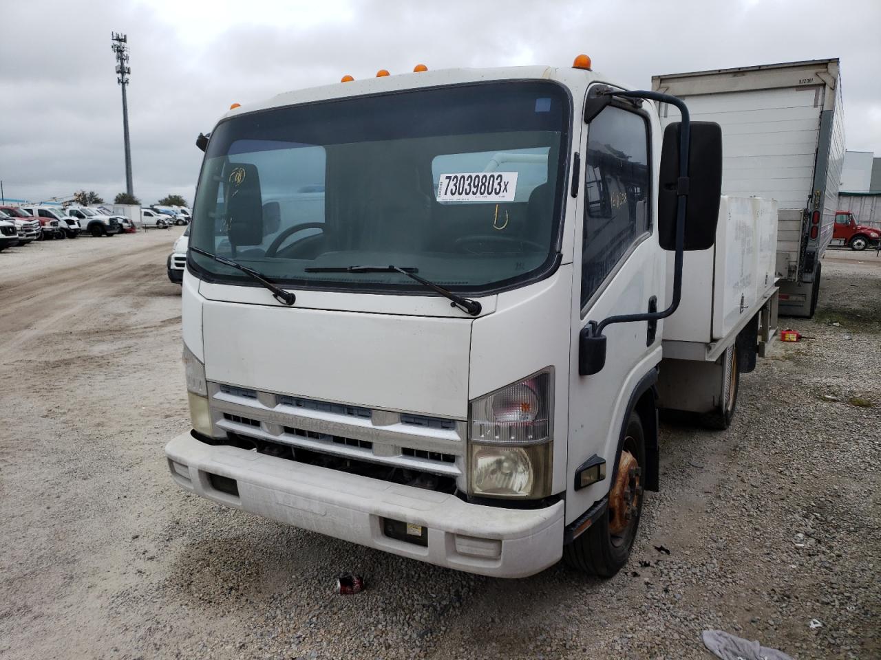 Isuzu Npr (2008)