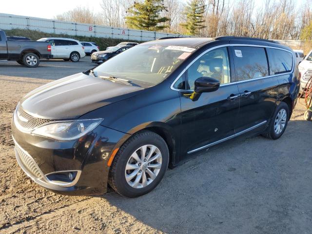 Chrysler Pacifica (2017)