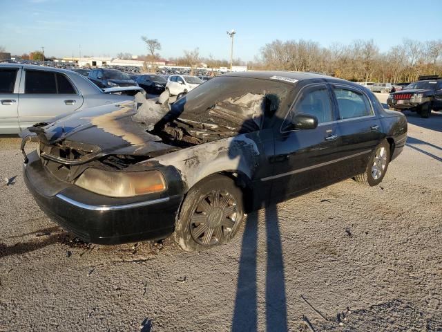 Lincoln Towncar (2005)