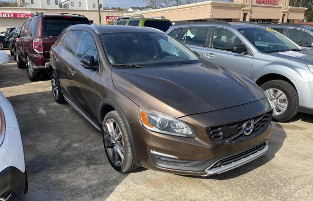 Volvo V60 (2015)
