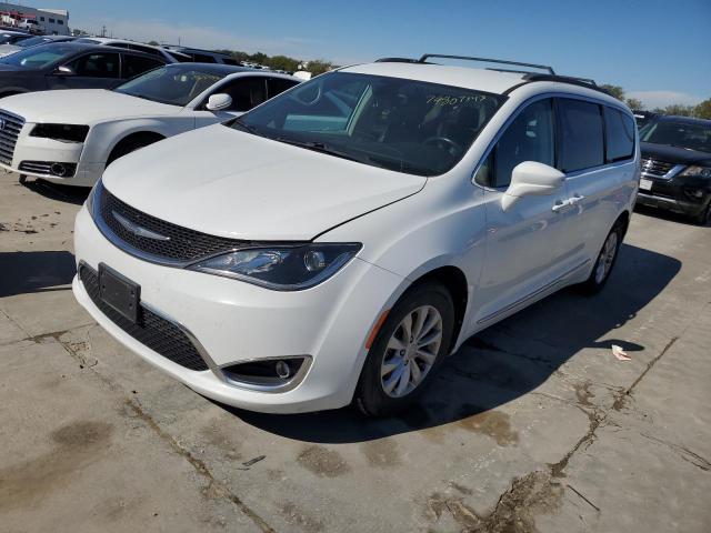 Chrysler Pacifica (2017)