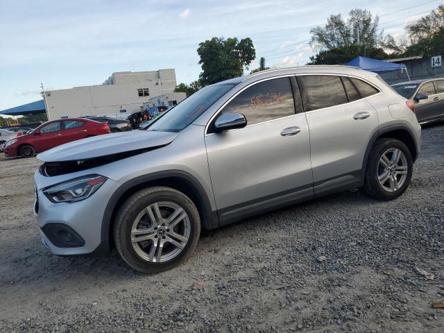 Mercedes-benz Gla-class (2021)
