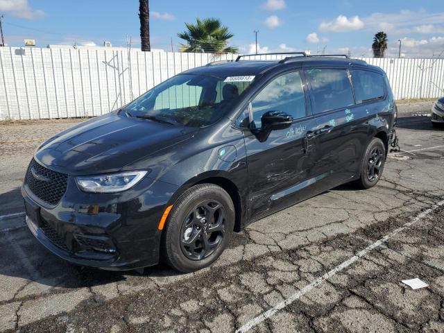 Chrysler Pacifica (2023)