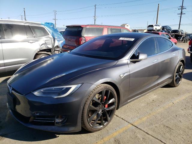 Tesla Model s (2017)