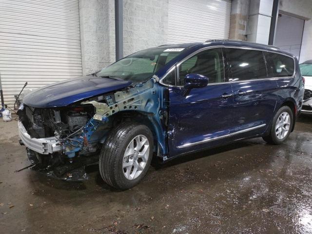 Chrysler Pacifica (2017)